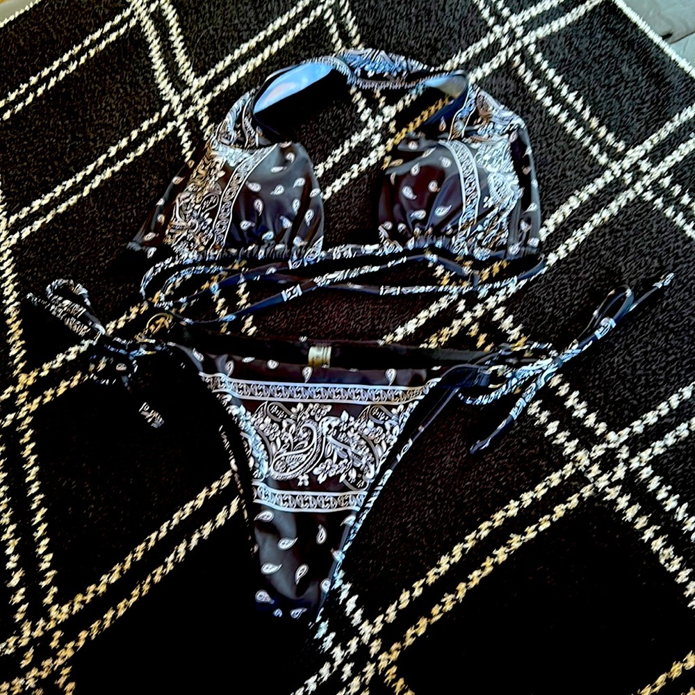 Bikini